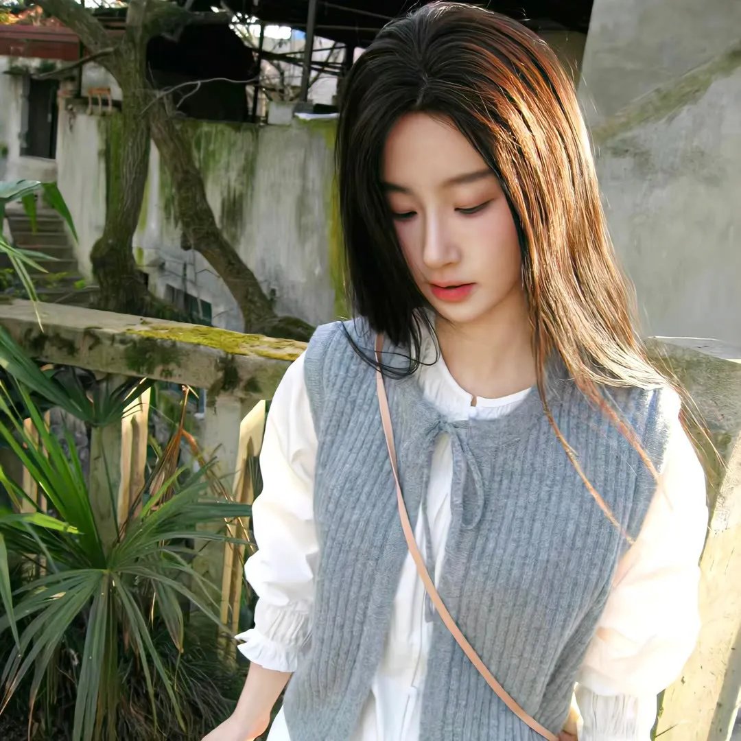李寿根的眼色教练 海报