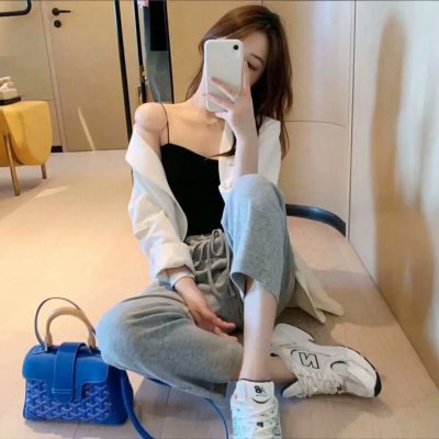 我亲吻手 海报